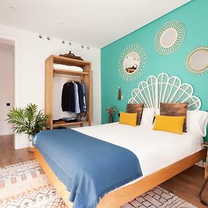 Camera grande con letto king size